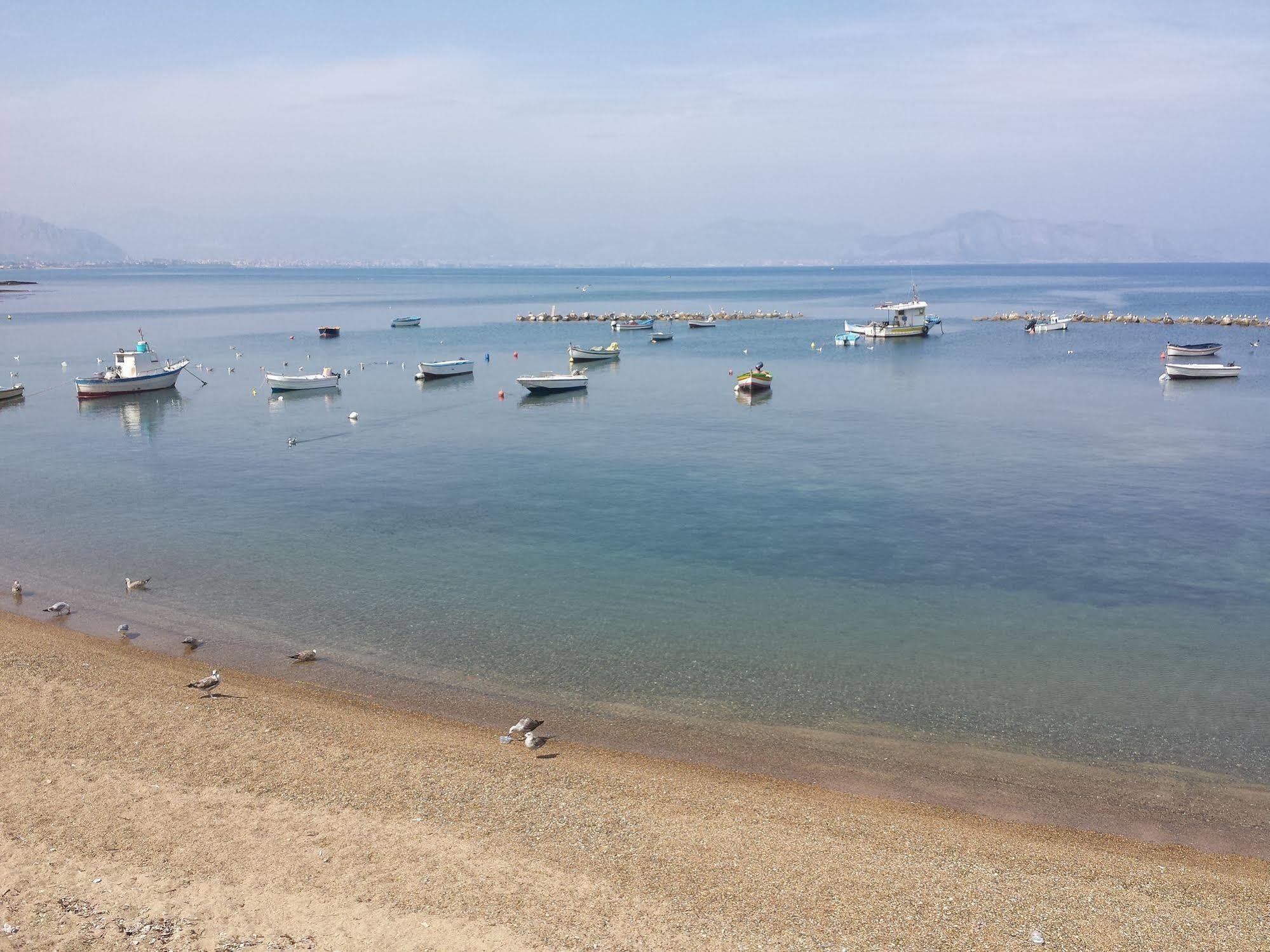 Alojamento de Acomodação e Pequeno-almoço Marina D'aspra Bagheria